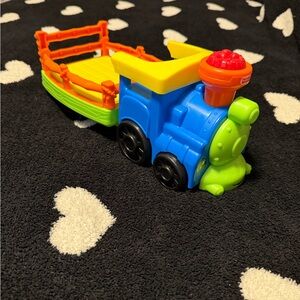 Fisher-Price Little People Choo-Choo Zoo Train